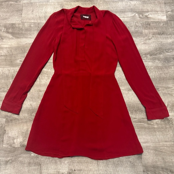 Reformation Dresses & Skirts - Vintage Reformation Sz. 4 Button Down Dress w/Neck Tie Long Sleeve Zip Back